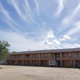 Фотографии мотеля
Maxim III Motel