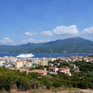 Фотографии гостевого дома 
            VUE MER 180°, TERRASSE, CLIM