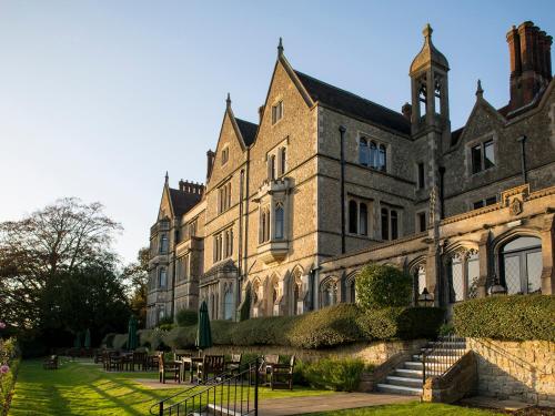 Фотографии гостиницы
Nutfield Priory Hotel & Spa