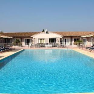 Фотографии гостиницы 
            Hôtel Saint Louis