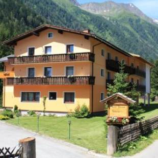 Фотографии гостиницы 
            Hotel Hubertus