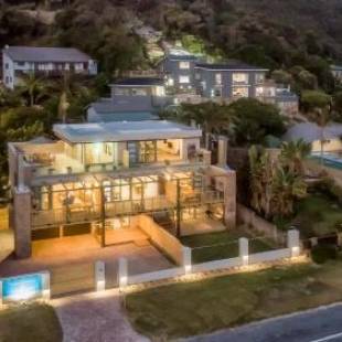 Фотографии апарт отеля
Hamilton House