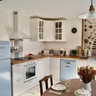 Фотография гостевого дома Gîte Sainte-Suzanne-et-Chammes, 3 pièces, 4 personnes - FR-1-600-192