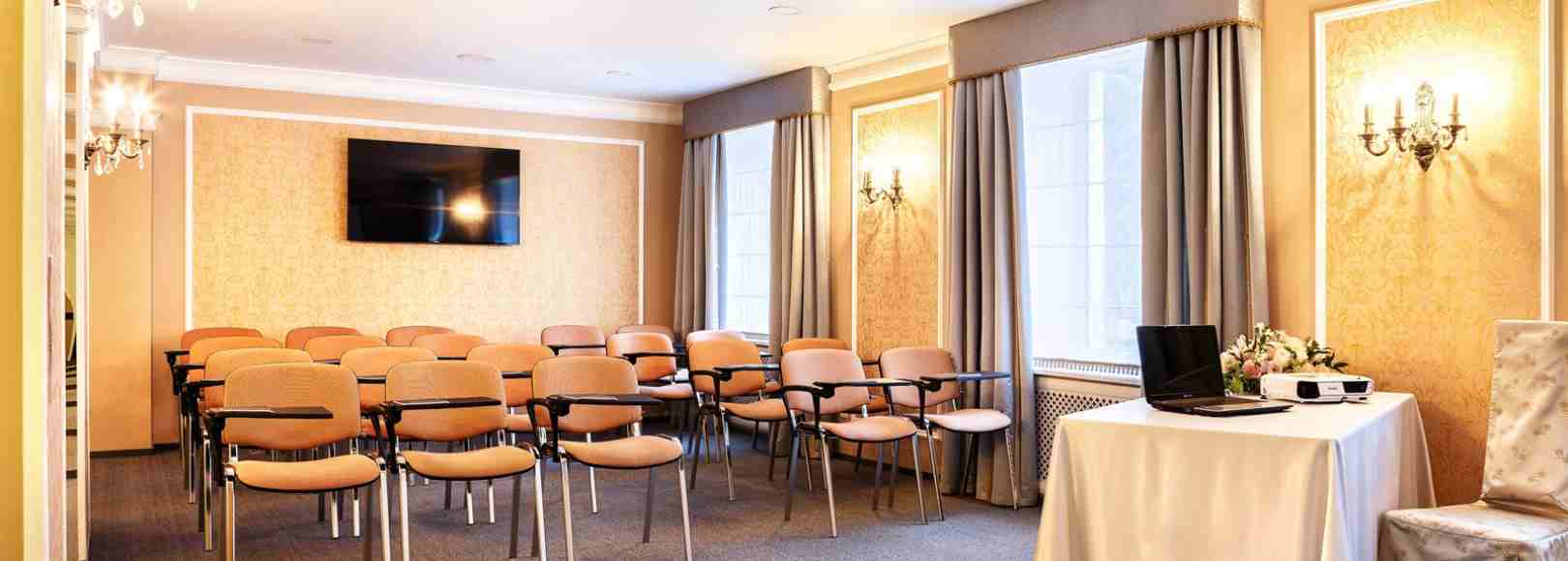 Фотография конференц-зала Волхов конференц-зал