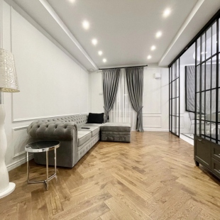 Фотография квартиры Апартаменты 4-комнатные HomeApart Свердлова, 26