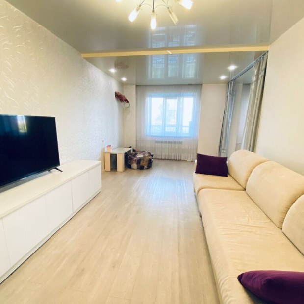 Фотографии квартиры
Апартаменты 3х комнатная квартира возле метро