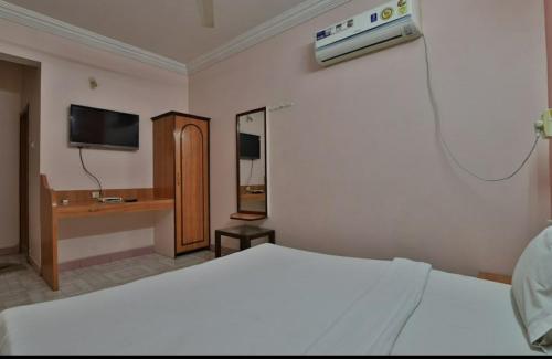 Фотография гостиницы Hotel Tirupati