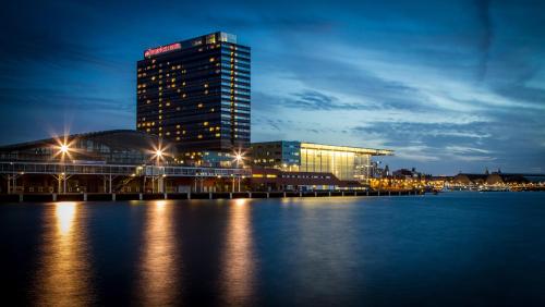 Фотография гостиницы Mövenpick Hotel Amsterdam City Centre