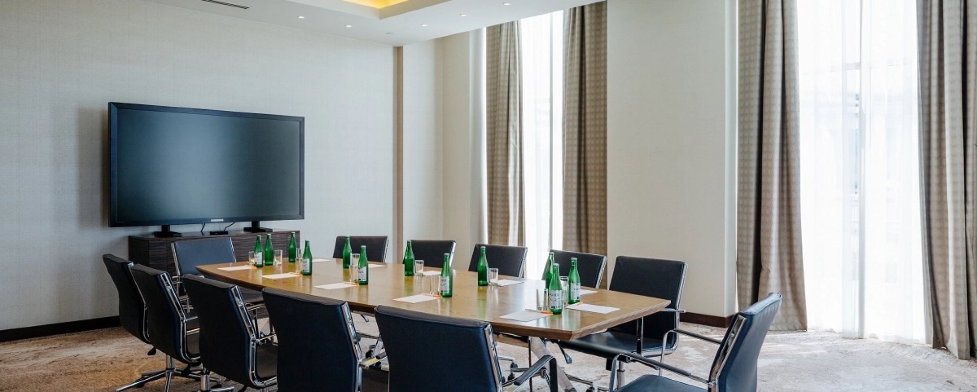 Фотографии конференц-зала Зал для совещаний Фрегат