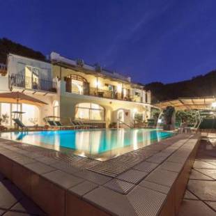 Фотографии гостиницы
Hotel Ape Regina