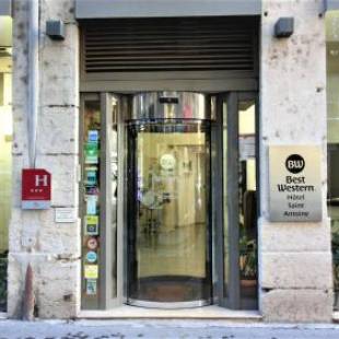 Фотографии гостиницы 
            Best Western Lyon Saint-Antoine