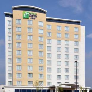 Фотографии гостиницы
Holiday Inn Express Hotel & Suites Toronto - Markham, an IHG Hotel
