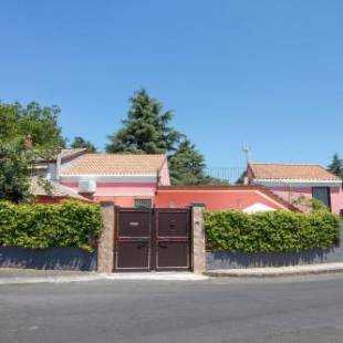 Фотографии гостевого дома
Etna Dimora dei Saponari