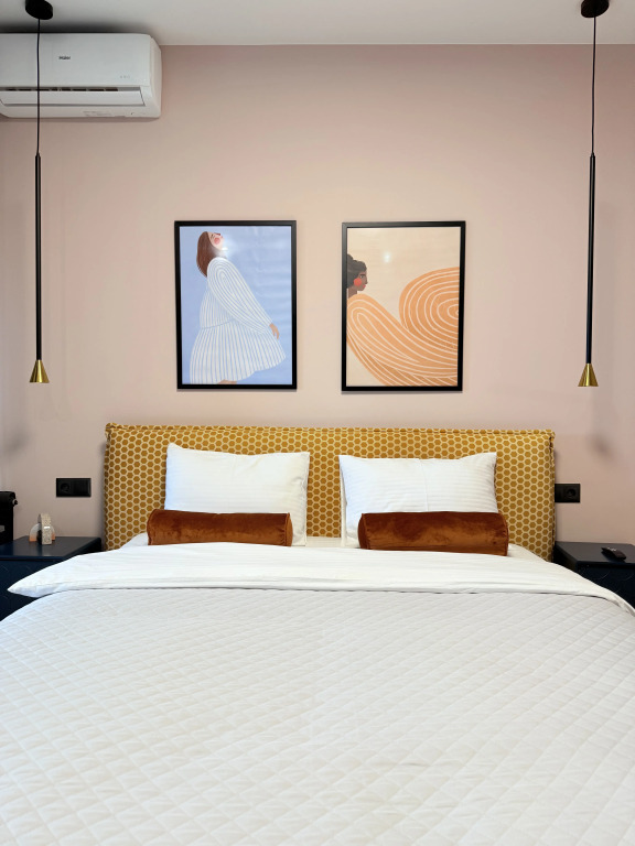 Фотография квартиры Квартира Уютная  на набережной реки Волги в самом центре города-героя.