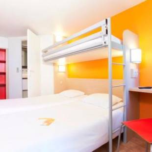 Фотографии гостиницы 
            Premiere Classe Caen Est - Mondeville