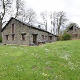 Фотографии гостевого дома 
            Spacious Holiday Home in Houffalize with Barbecue