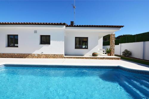 Фотография гостевого дома Holiday Home Vinya