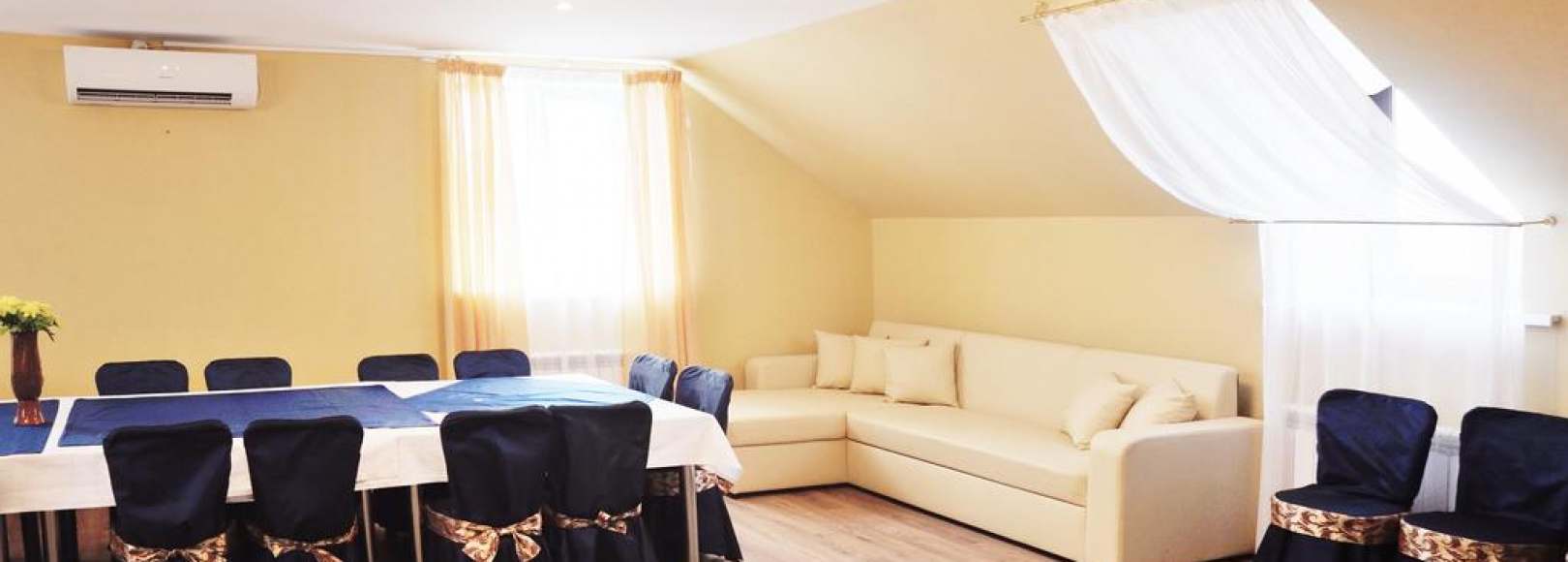 Фотография банкетного зала Буревестник