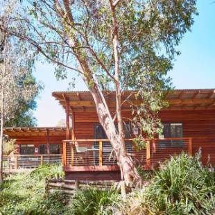 Фотографии базы отдыха
Lorne Foreshore Caravan Park