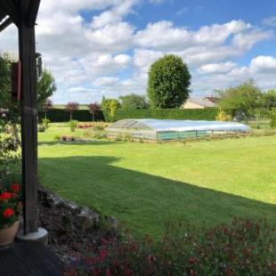 Фотографии гостевого дома
Belle demeure à la campagne