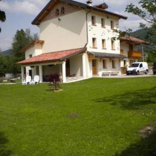 Фотографии мини отеля
B&B La Tieda