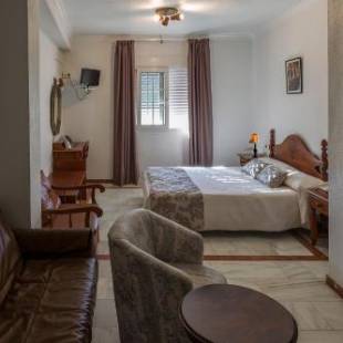 Фотографии гостиницы
Hotel La Pinta