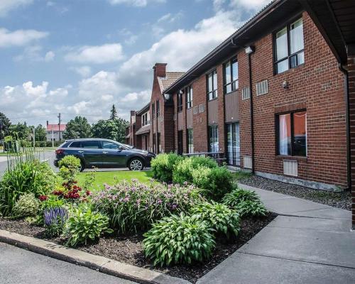 Фотография гостиницы Comfort Inn Boucherville