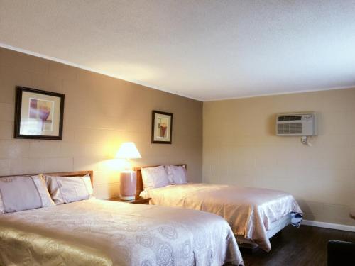 Фотография мотеля Royal Inn and Suites