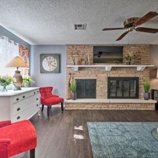 Фотография гостевого дома Norman Home with Yard - Walk to Park and OU Campus