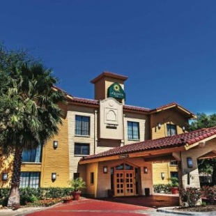 Фотография гостиницы Travelodge by Wyndham Houston Cy-Fair