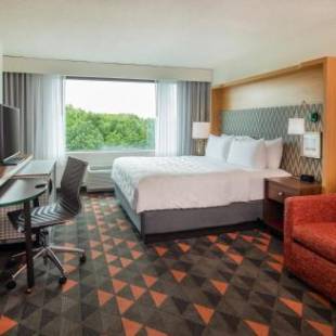 Фотографии гостиницы 
            Holiday Inn Newport News - Hampton, an IHG Hotel
