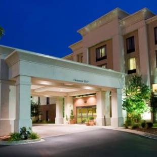 Фотографии гостиницы 
            Hampton Inn & Suites Cincinnati-Union Centre
