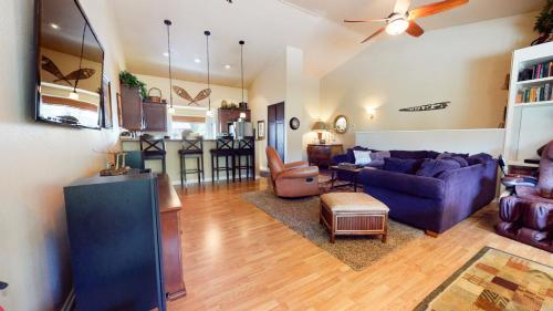 Фотография гостевого дома Mammoth Reservations