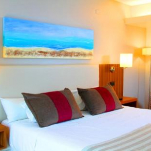 Фотография гостиницы Hotel Bicentenario Suites & Spa