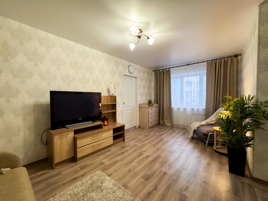 Фотография квартиры Квартира 2-комнатная на Коминтерна 22