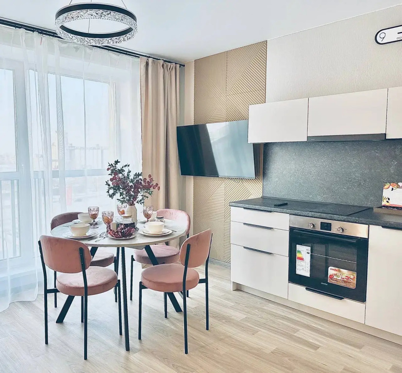 Фотография квартиры Квартира Поделам Просторная  с видом на озеро