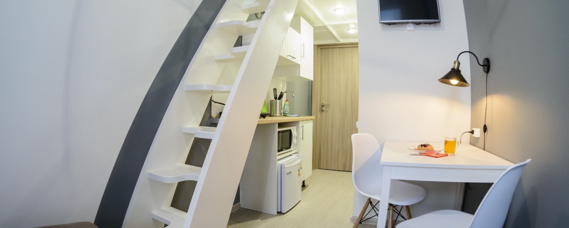 Фотографии квартиры Семейные дизайнерские двухуровневые апартаменты в самом центре 