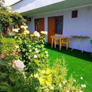 Фотография гостевого дома Константинополь на Овражной