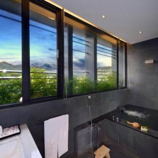 Фотографии гостиницы 
            The Sun Hot Spring & Resort