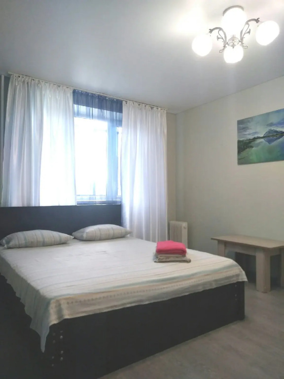 Фотография квартиры Квартира на Энгельса 73 (Сони Кривой 57)