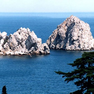 Фотография достопримечательности Скалы Адалары