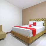 Фотография гостевого дома RedDoorz near UNS Solo