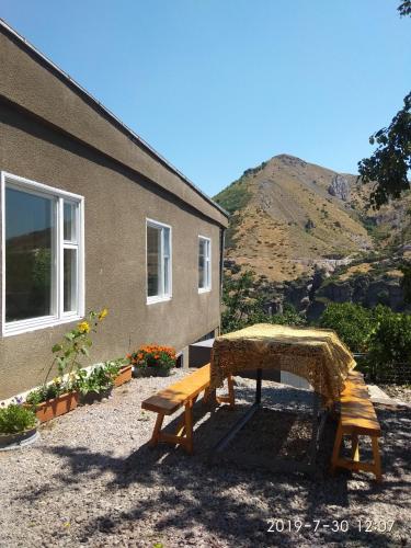 Фотография гостевого дома NNN Guest House