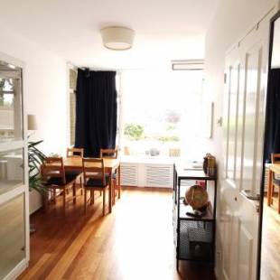 Фотографии мини отеля 
            Treehouse Inn