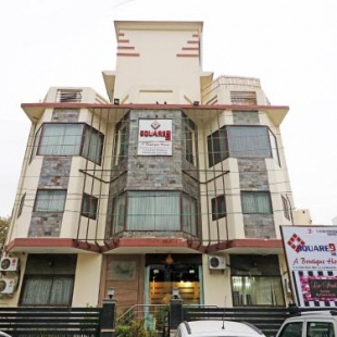 Фотография гостиницы Square 9 Inn