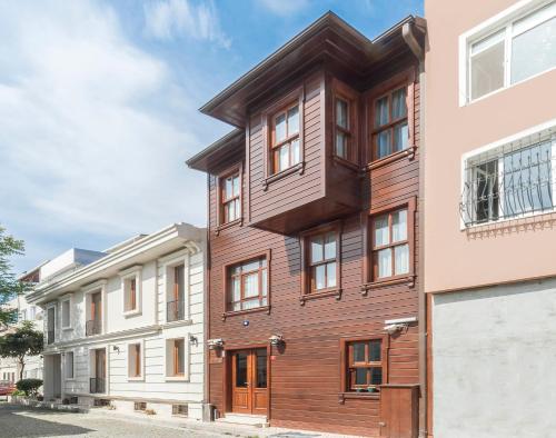 Фотография гостиницы Lalinn Hotel