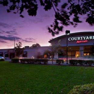 Фотография гостиницы Courtyard Montvale