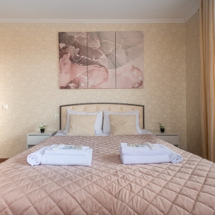 Фотография квартиры Яркая 1-к квартира у ЗАЛИВА от RentAp