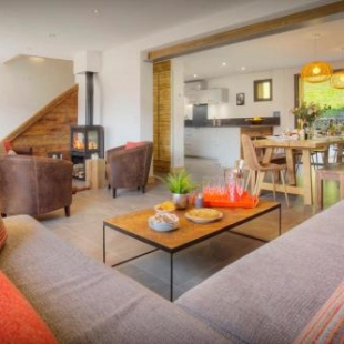 Фотография гостевого дома Chalet Zamaro - OVO Network