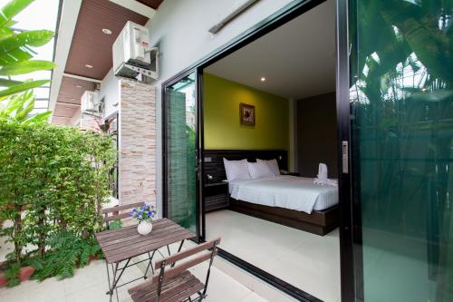 Фотография гостиницы Rhienchai Place Hotel